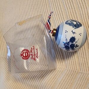 Delft Blue handpainted Xmas glass ornament 4" diameter